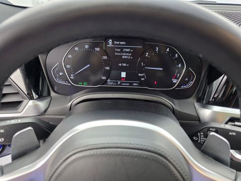 Used 2022 BMW M440i Coupe image 19