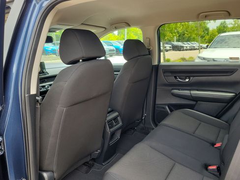 Used 2025 Honda CR-V LX image 13