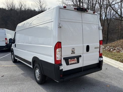 Used 2024 RAM ProMaster 3500 w/ Power Group image 5