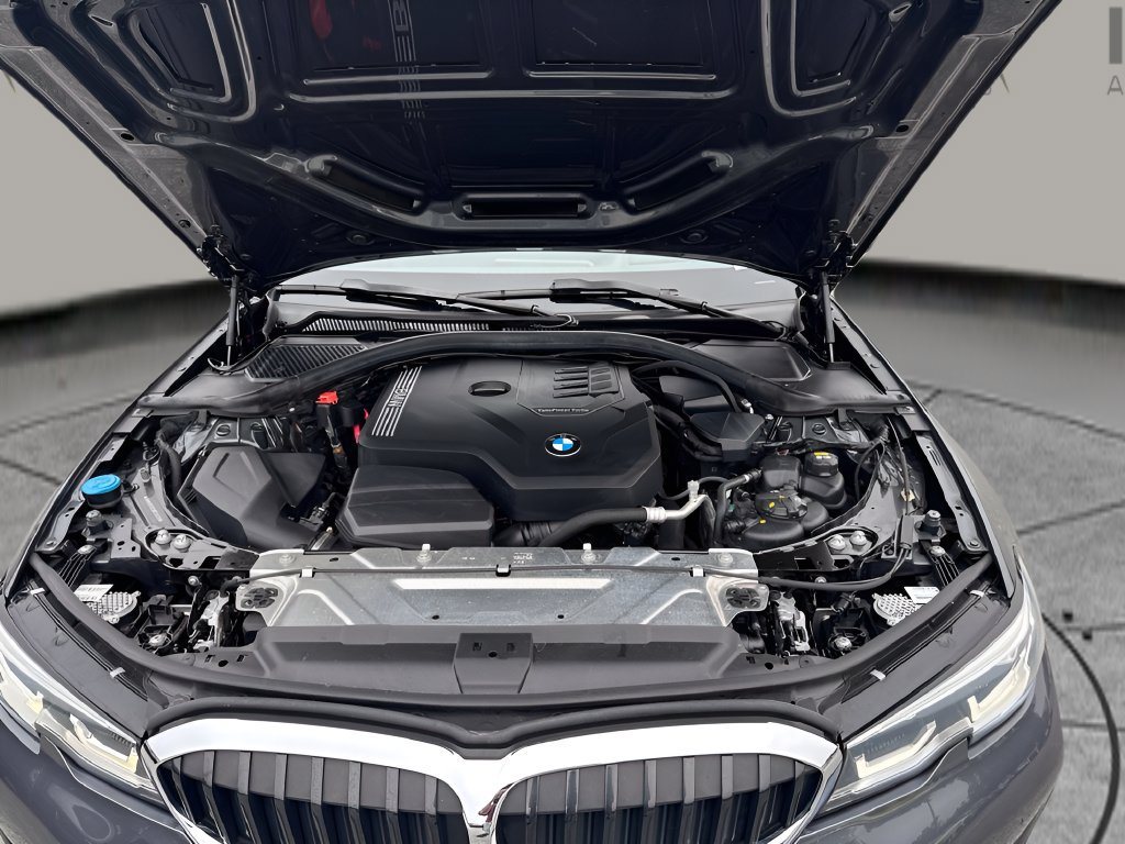 Used 2022 BMW 330i Sedan w/ Premium Package RWD image 30