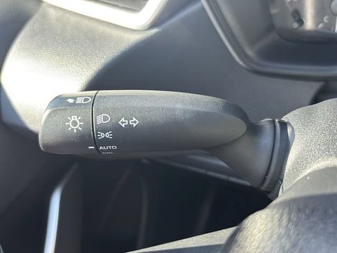 Used 2024 Toyota Corolla SE FWD image 19