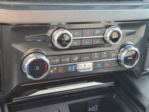 New 2026 Ford F250 Platinum w/ Tremor Off-Road Package image 19