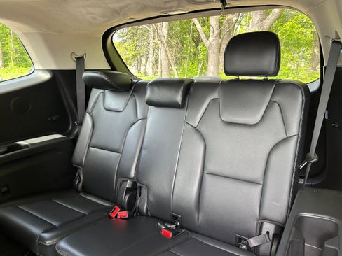 Used 2020 Kia Telluride SX w/ SX Prestige Package AWD/4WD image 22