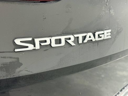 Used 2017 Kia Sportage LX AWD/4WD image 35