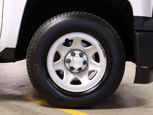 Used 2015 Chevrolet Silverado 1500 W/T w/ Trailering Package image 33