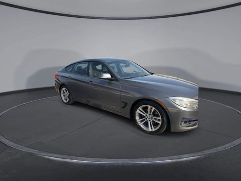 Used 2016 BMW 328i Gran Turismo xDrive 328i xDrive image 2