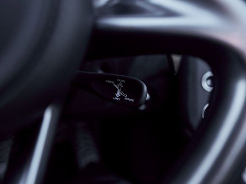 Used 2024 McLaren 750S Spider image 55