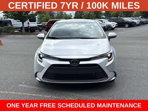 Used 2025 Toyota Corolla LE FWD image 6