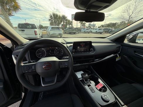 New 2026 Nissan Rogue Rock Creek image 21