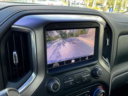 Used 2020 Chevrolet Silverado 1500 LTZ w/ LTZ Premium Package image 21