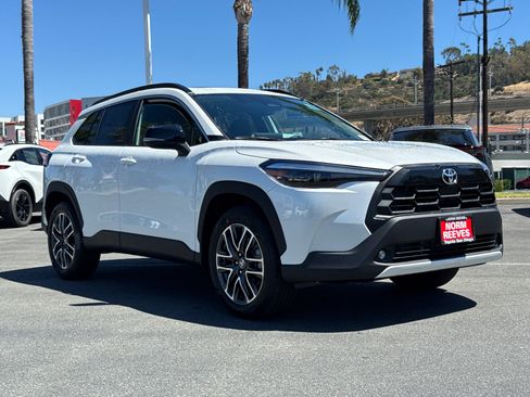 New 2026 Toyota Corolla Cross XLE FWD image 4