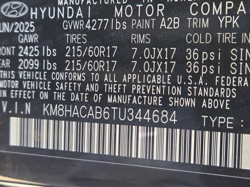Certified 2026 Hyundai Kona SE AWD/4WD image 29