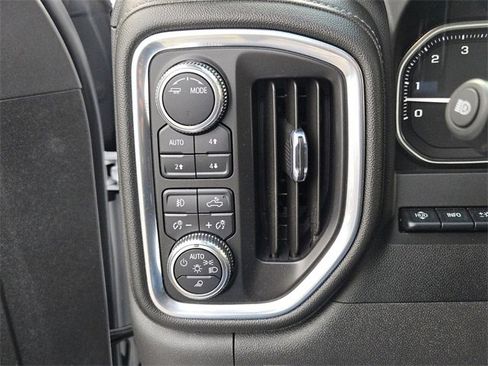 Used 2022 GMC Sierra 1500 Denali w/ Denali Reserve Package image 29