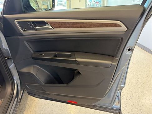 Used 2019 Volkswagen Atlas SEL Premium AWD/4WD image 46