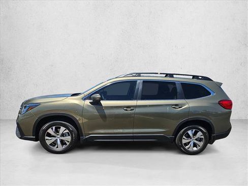 Certified 2025 Subaru Ascent Premium w/ Popular Package #1 AWD/4WD image 10