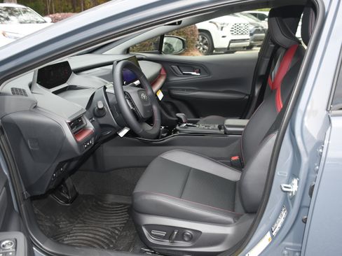 New 2026 Toyota Prius Plug-In Hybrid image 3