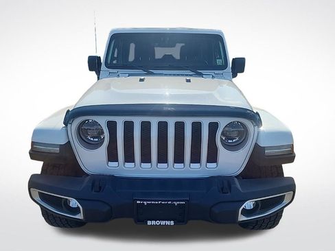 Used 2019 Jeep Wrangler Unlimited Sahara AWD/4WD image 16