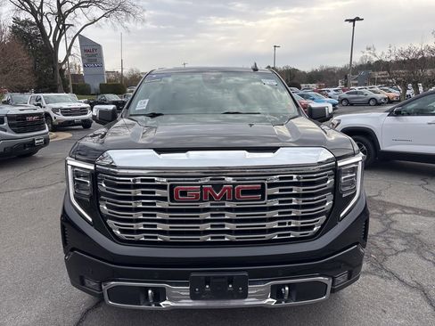 Used 2022 GMC Sierra 1500 Denali w/ Denali Reserve Package image 25
