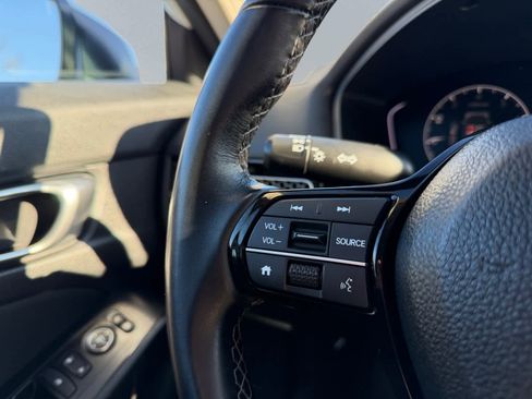Used 2023 Honda Civic EX image 15