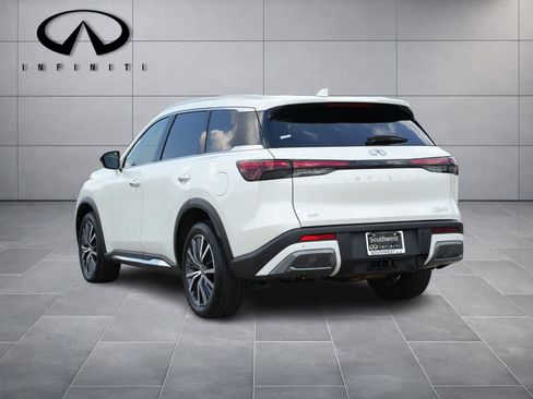 Used 2024 INFINITI QX60 Sensory AWD/4WD image 5