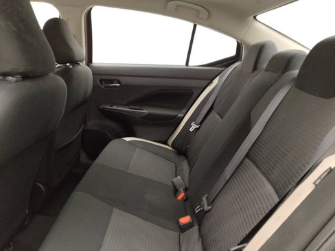 Used 2021 Nissan Versa SV FWD image 18