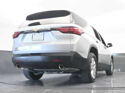 Used 2022 Chevrolet Traverse LS image 55