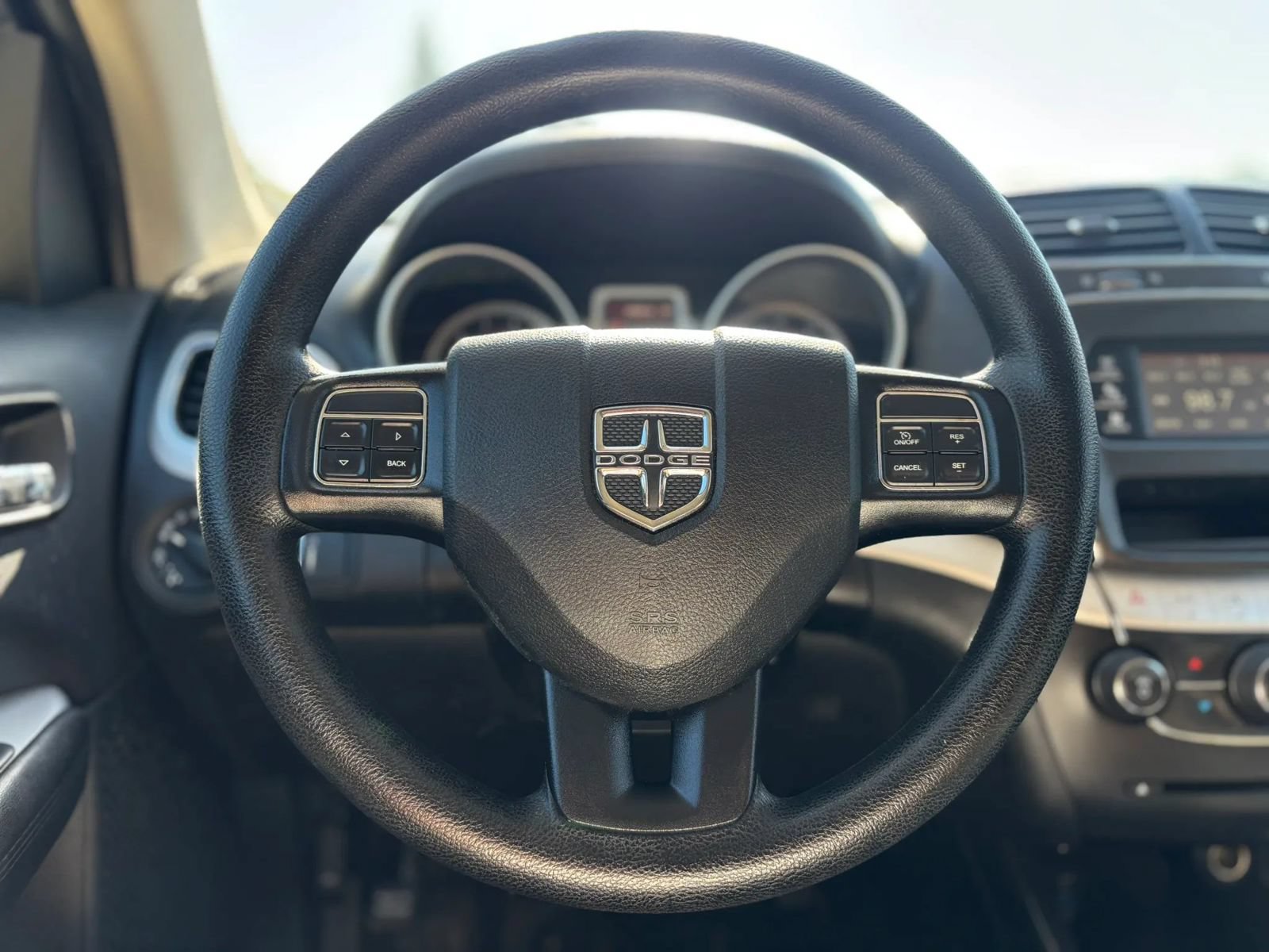Used 2020 Dodge Journey SE FWD image 13