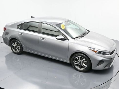Used 2023 Kia Forte LXS w/ LXS Technology Package image 34