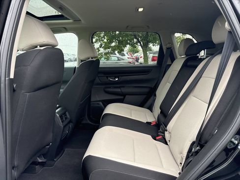 Used 2023 Honda CR-V EX image 16