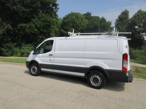 Used 2018 Ford Transit 150 130 Low Roof RWD image 29