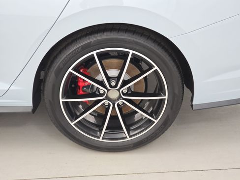 New 2026 Volkswagen Jetta GLI Autobahn FWD image 34