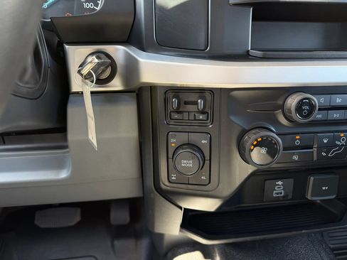 Used 2024 Ford F350 XL w/ 360-Degree Camera Package AWD/4WD image 23
