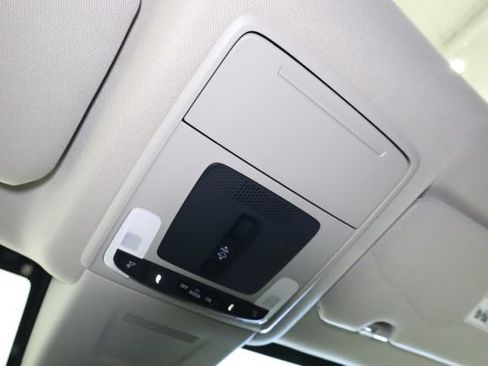 Used 2025 Honda CR-V EX-L image 26