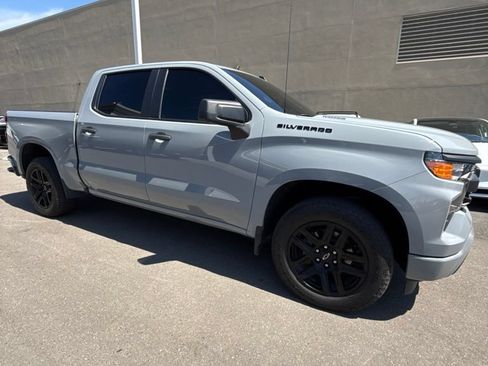 Used 2024 Chevrolet Silverado 1500 Custom w/ Turbomax Blackout Package RWD image 9