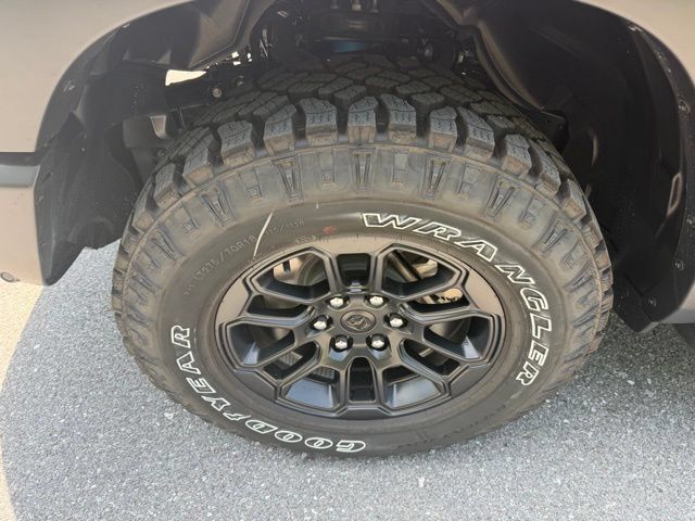 New 2026 RAM 1500 Rebel w/ Rebel Level 2 Equipment Group AWD/4WD image 9