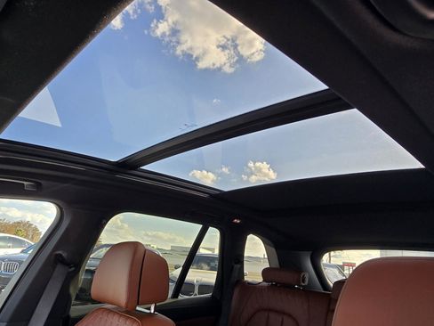New 2026 BMW X5 xDrive40i w/ M Sport Package image 12