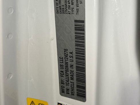 Used 2022 Jeep Wrangler Unlimited Sahara w/ Cold Weather Group image 31