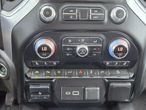 Used 2021 GMC Sierra 1500 SLT AWD/4WD image 20