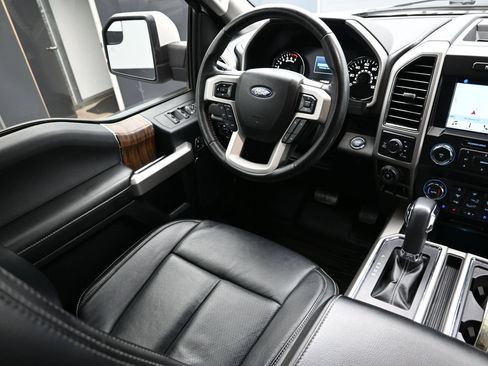 Used 2019 Ford F150 Lariat w/ Trailer Tow Package AWD/4WD image 24