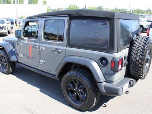 Used 2020 Jeep Wrangler Unlimited Sport image 5