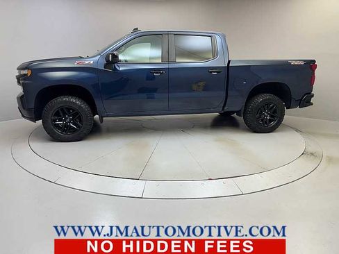Used 2022 Chevrolet Silverado 1500 LT Trail Boss w/ LT Trail Boss Premium Package image 2