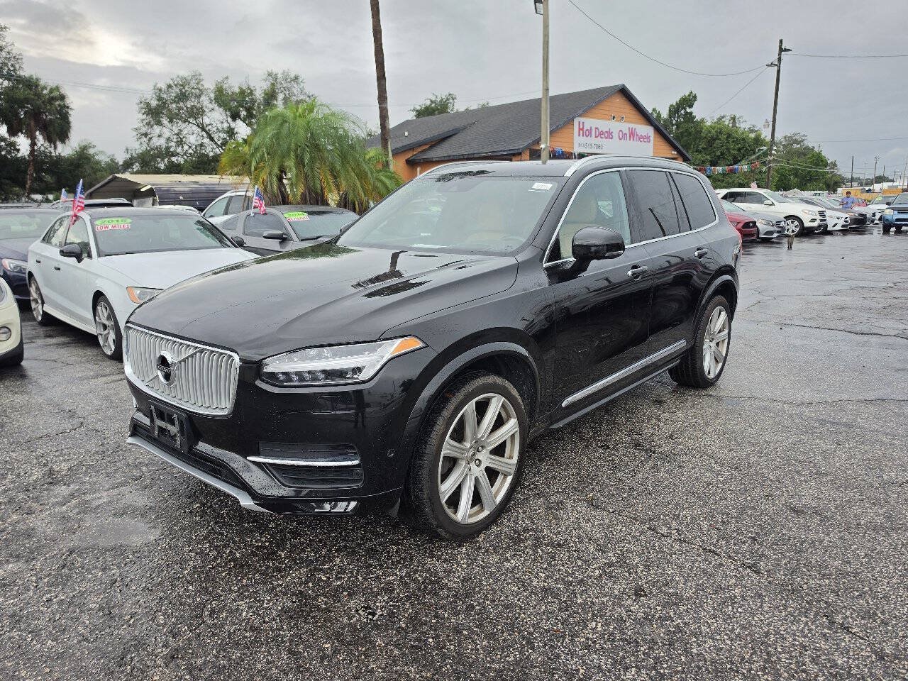 Used 2017 Volvo XC90 T6 Inscription w/ Vision Package AWD/4WD image 1
