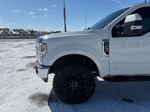 Used 2022 Ford F250 Lariat w/ Tremor Off-Road Package image 11
