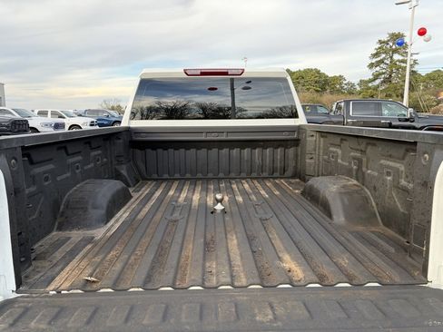 Used 2025 GMC Sierra 2500 Pro image 6