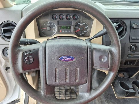 Used 2009 Ford F450 XL image 16