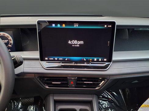 New 2026 Volkswagen Tiguan SE image 26