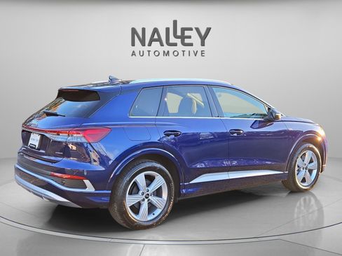 Used 2024 Audi Q4 e-tron Premium image 5