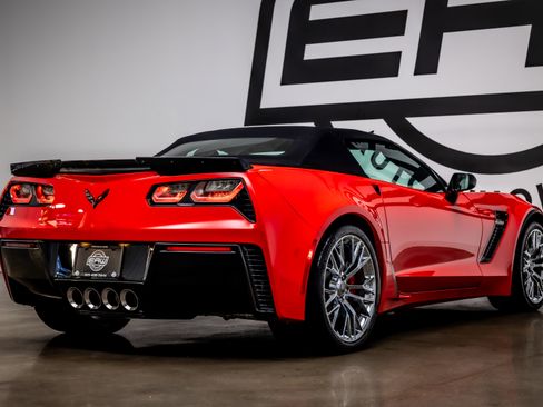 Used 2016 Chevrolet Corvette Z06 w/ 2LZ Preferred Equipment Group image 35
