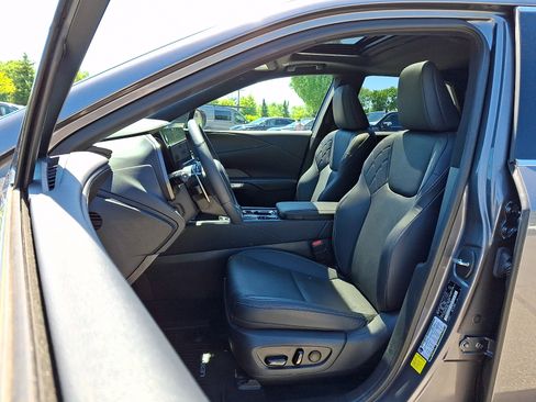 Used 2023 Lexus RX 350 Premium w/ Accessory Package AWD/4WD image 15