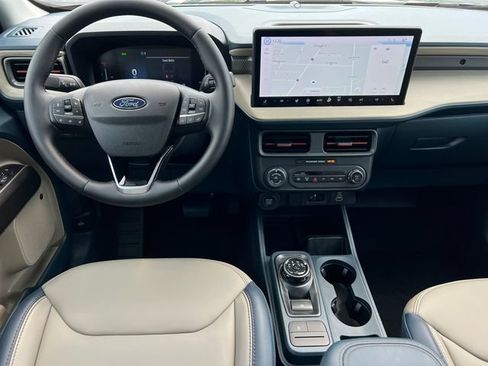 New 2026 Ford Maverick Lariat AWD/4WD image 3
